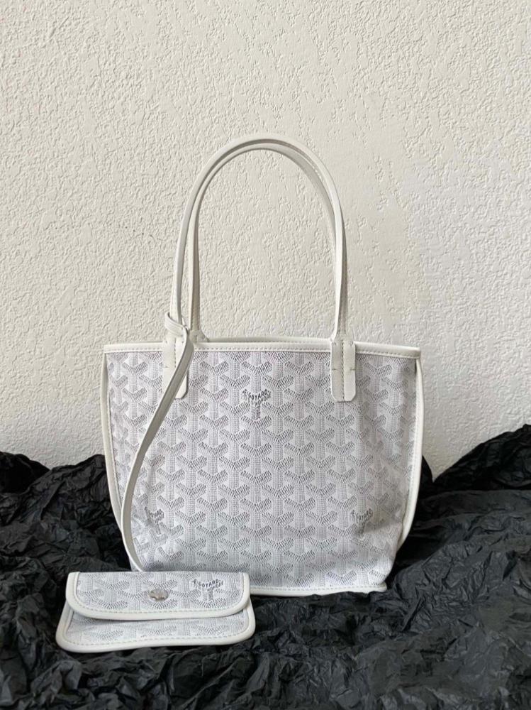 Qiyard Small