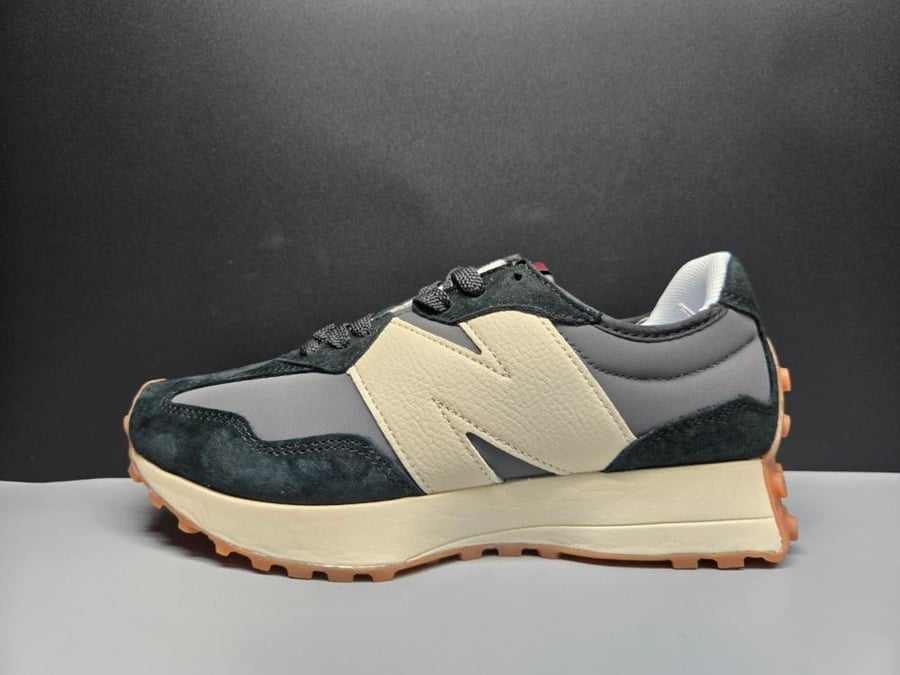 سبورت Newbalance