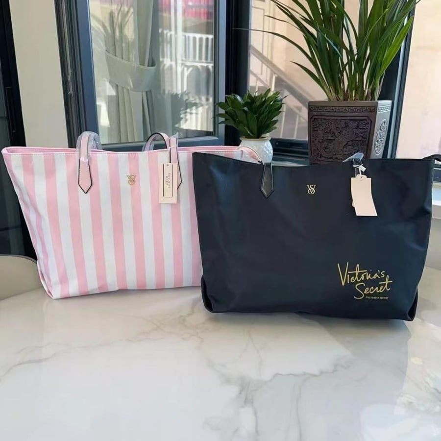 Victoria's Secret bag black