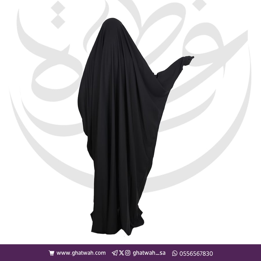 عباية راس كم سوارة زرار من الأمام