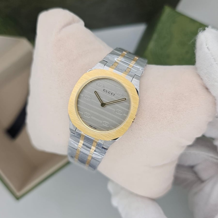 GUCCI 25H watch, size 30 women
