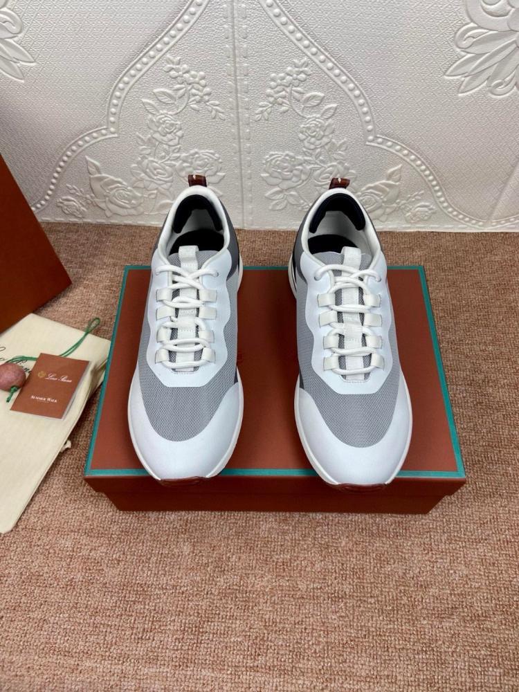 Shoe brand Lorbian
