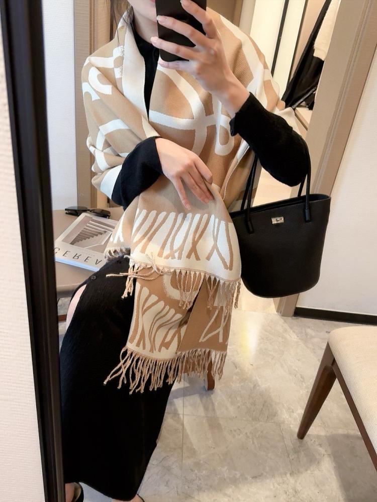 Scarf - Louay