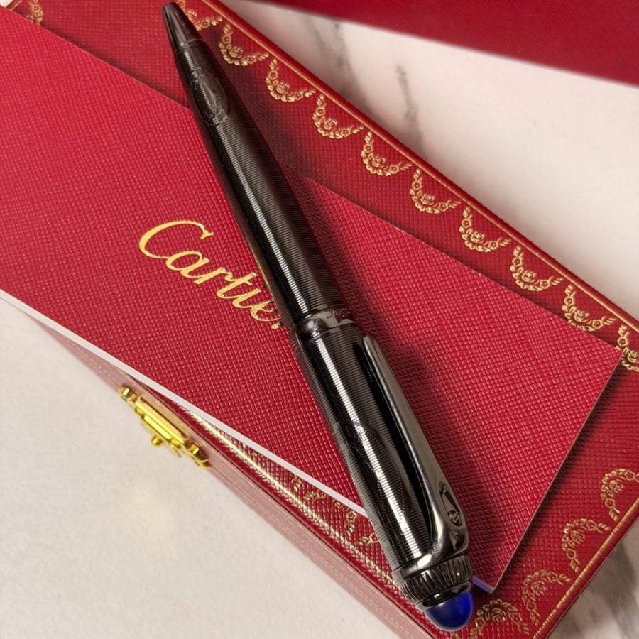 R de Cartier pen