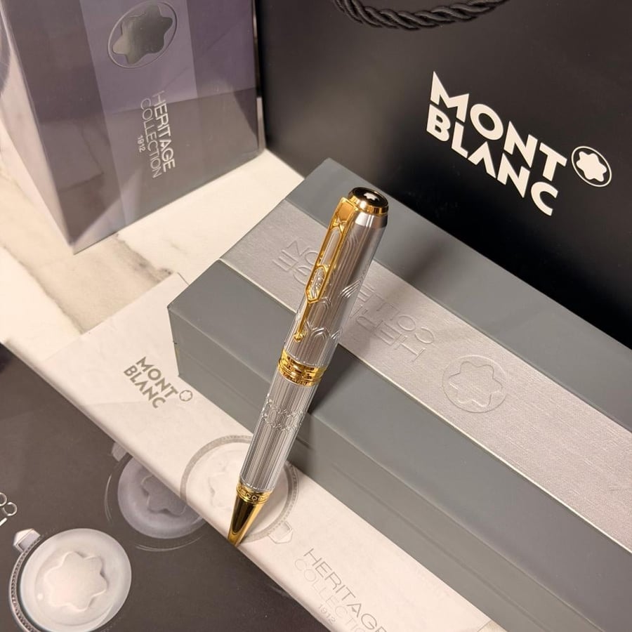 Montblanc Victor Hugo pen