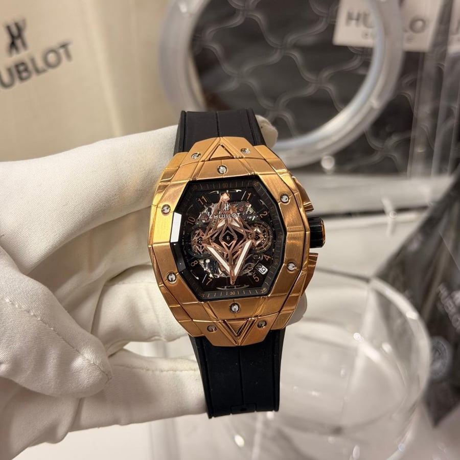 Hublot watch with blue bang bang