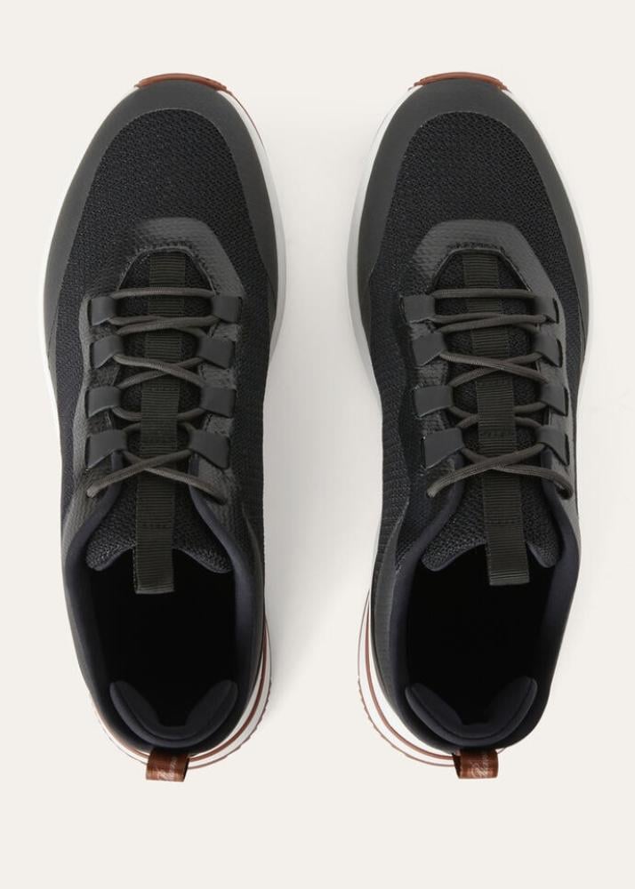 Shoe brand Lorbian