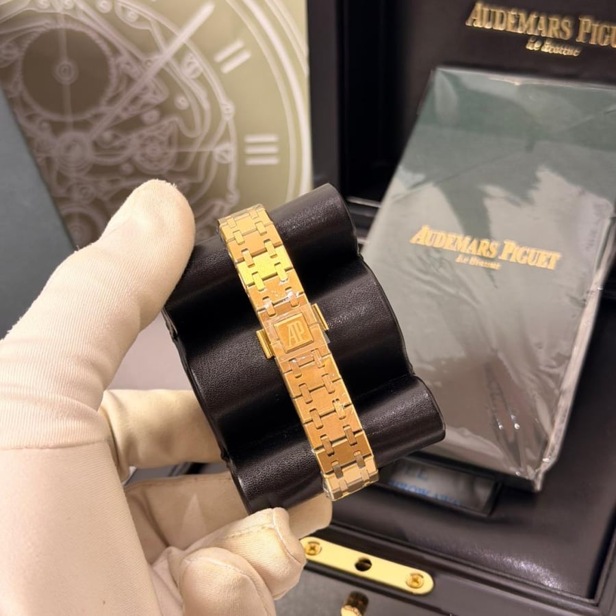 Audemars Piguet Royal Oak (Women)