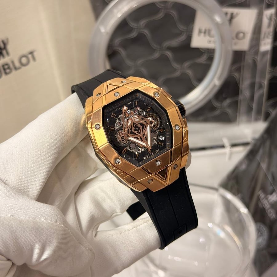 Hublot watch with blue bang bang