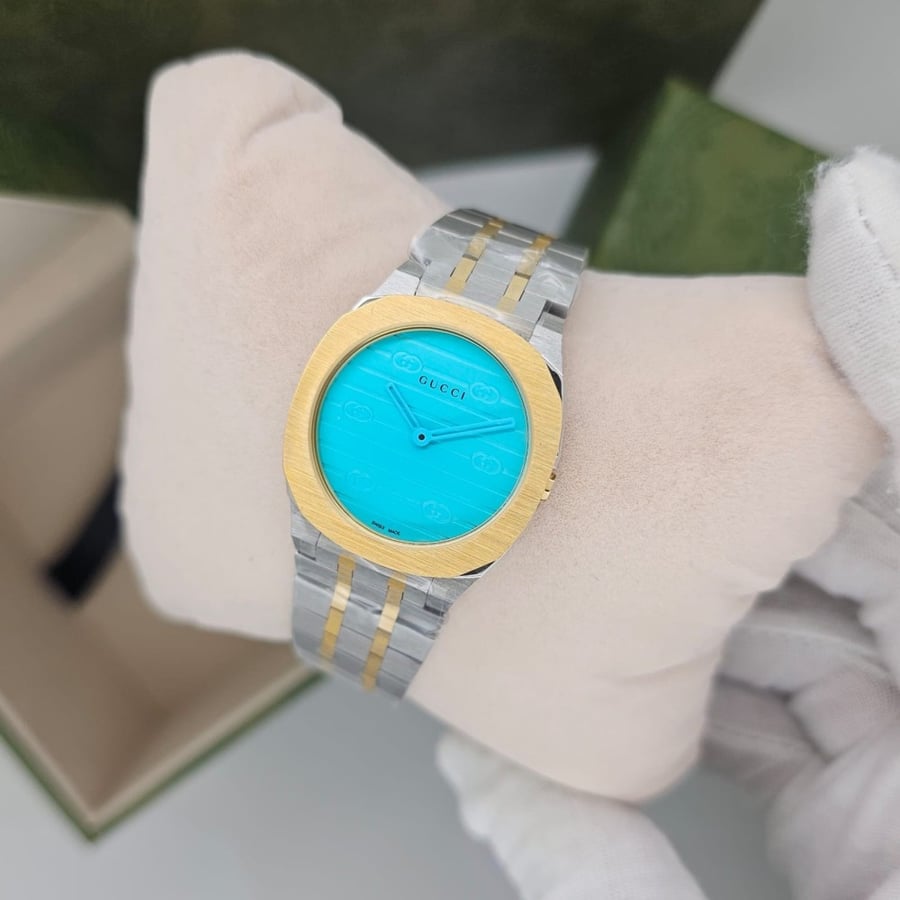 GUCCI 25H watch, size 30 women