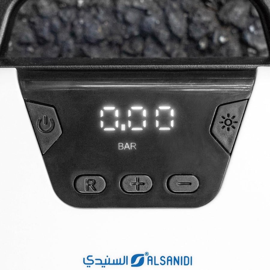 شاشة المنفاخ الرقمي تعرض 0 00 بار مع أزرار تحكم ومؤشر طاقة من بلاستيك