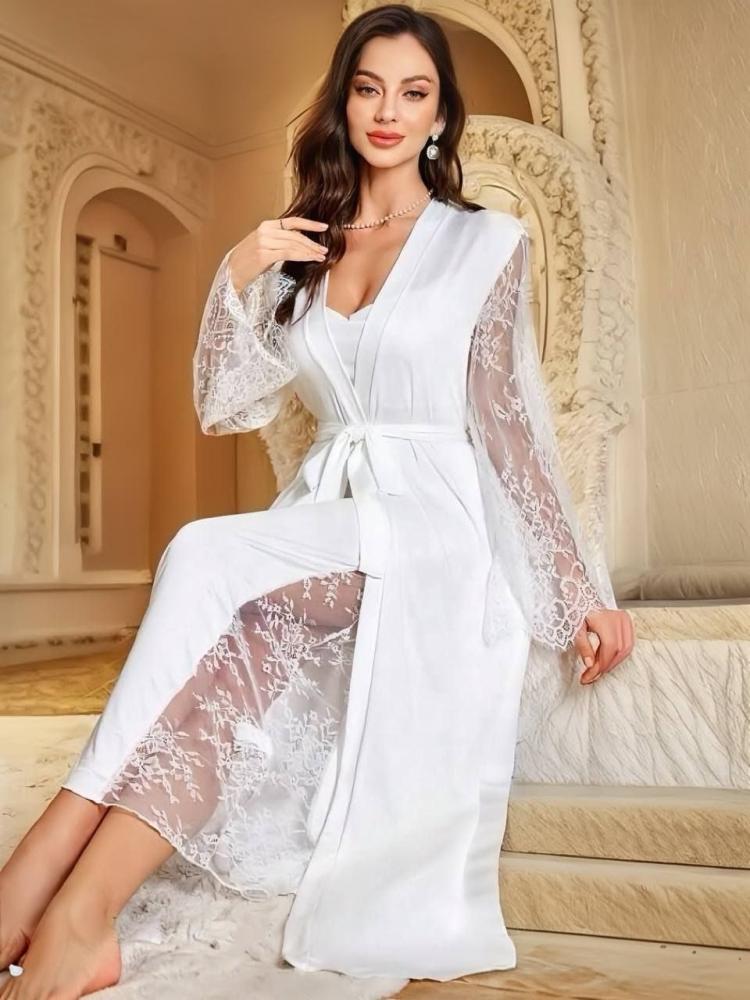 طقم نوم طويل مشقوق جانبية باناقة