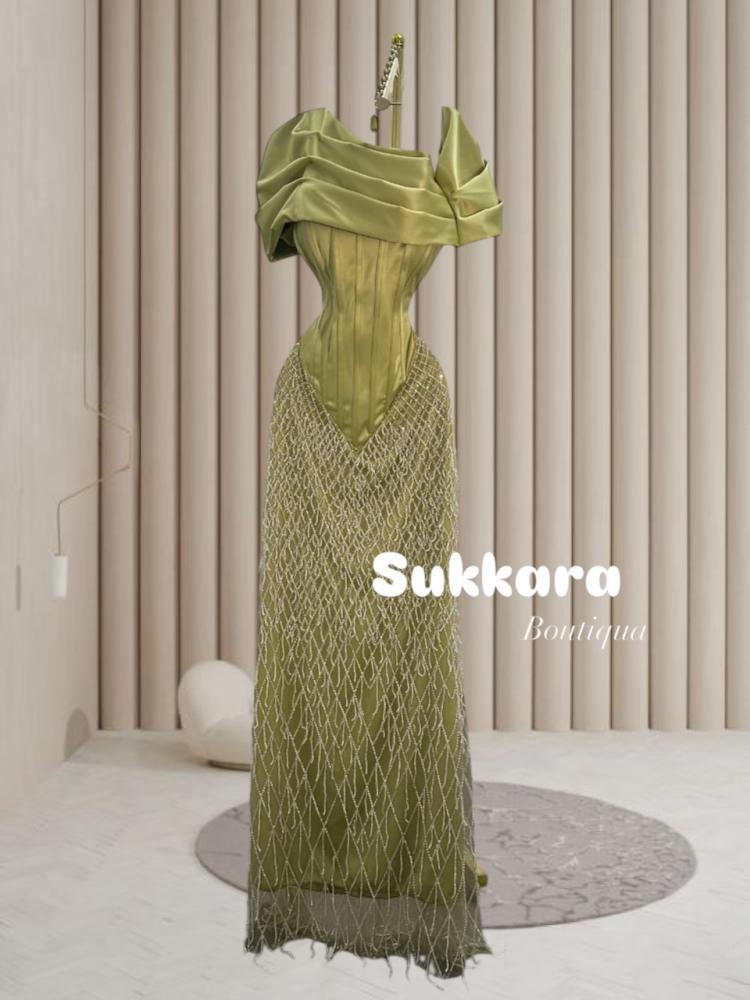 Elegant fringed dress