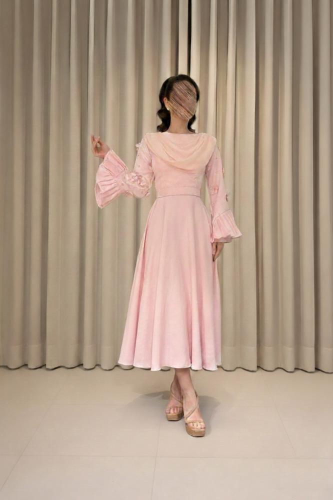 Elegant pink Barbie dress