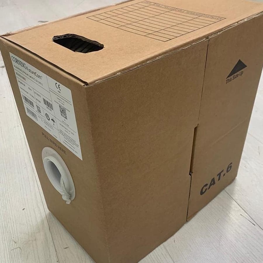 كابل شبكة نحاسي Cat6 UTP من 3M Corning بطول 305 متر (4 أزواج)