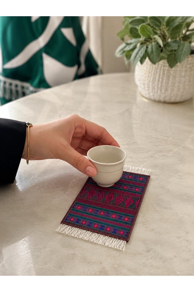 Saudi National Day Mini Leather Tea & Coffee Mats – 6-Piece Burgundy Geometric Set