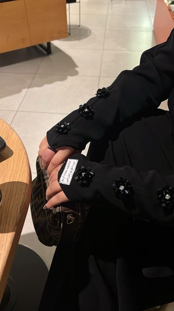 عباية S3