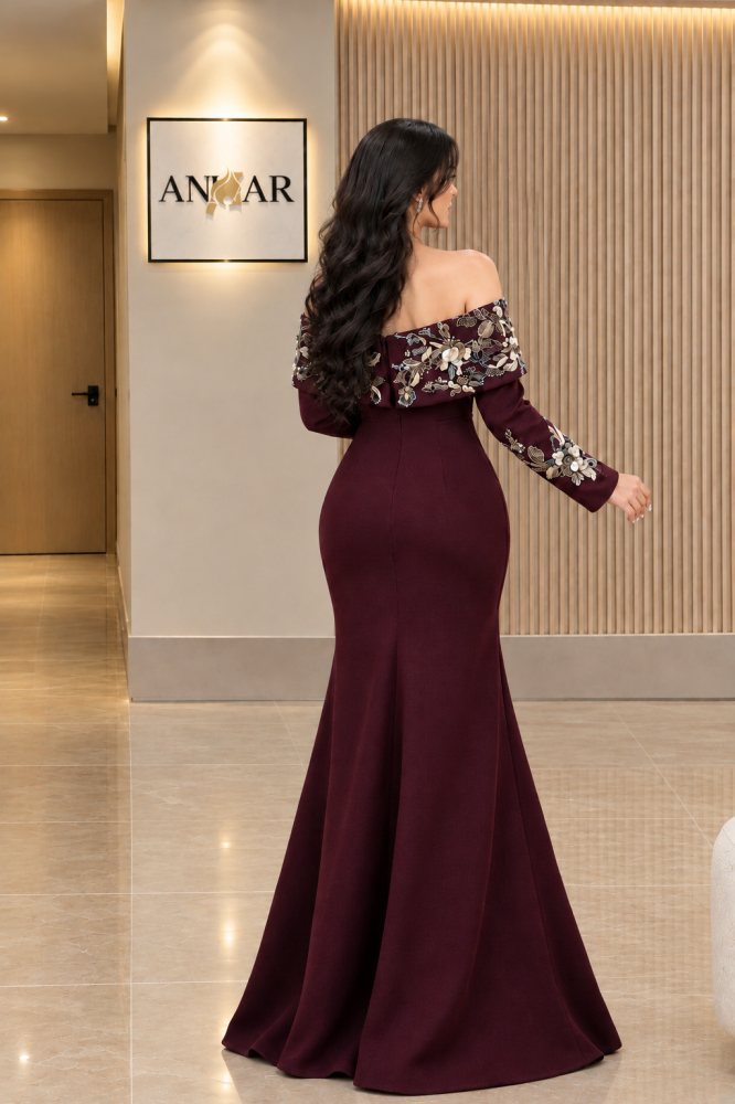 فستان مناهل سهرة انيق بلون عنابي