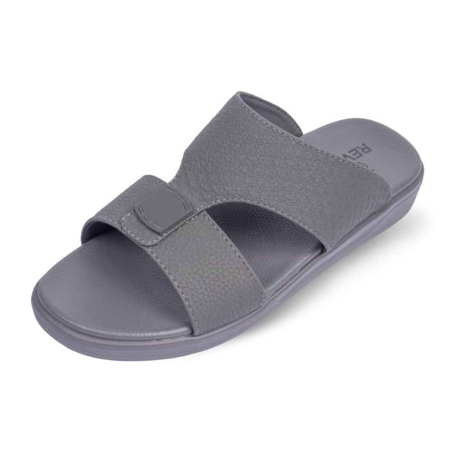 Youthful shoe