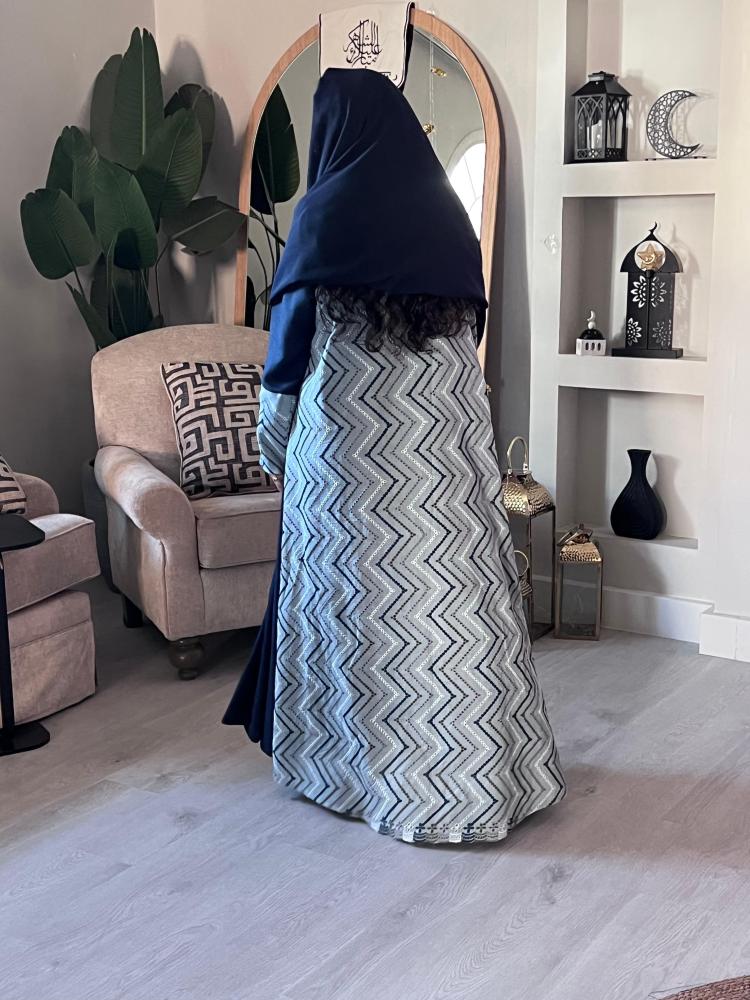 عبايه ركامه  ازرق