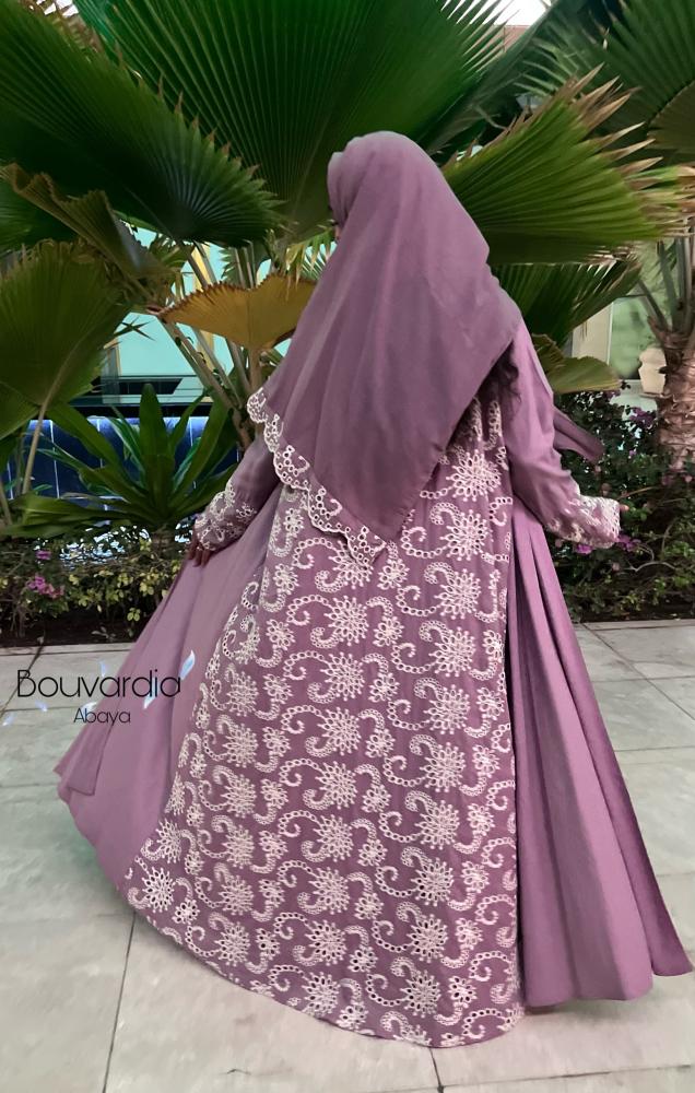 عبايه ركامه  موف