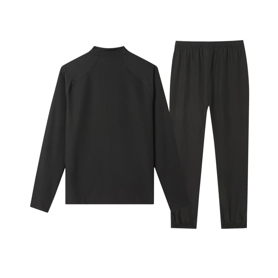 Sports suit