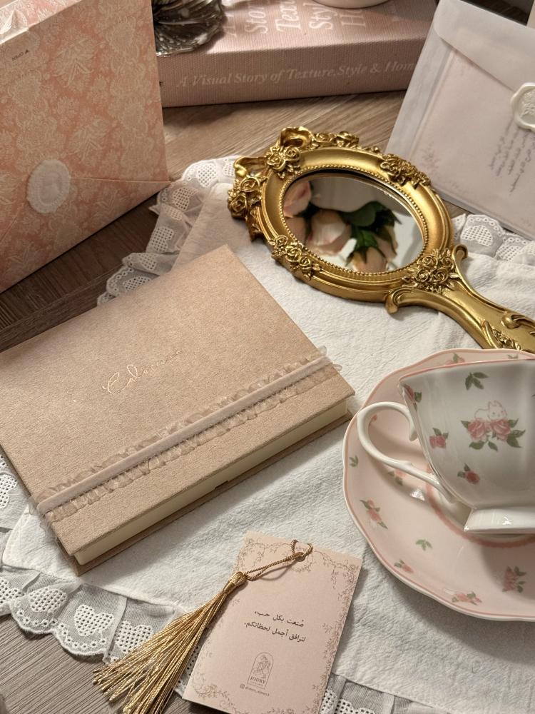 Lady Rose Box