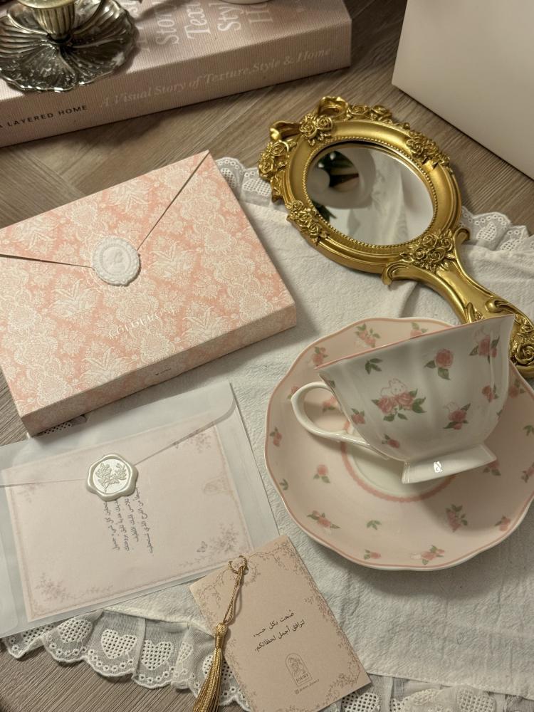 Lady Rose Box