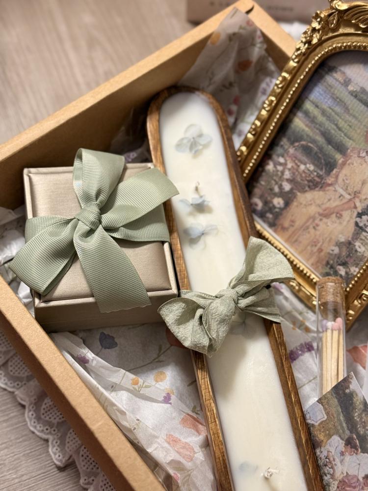 Rose Picnic Box