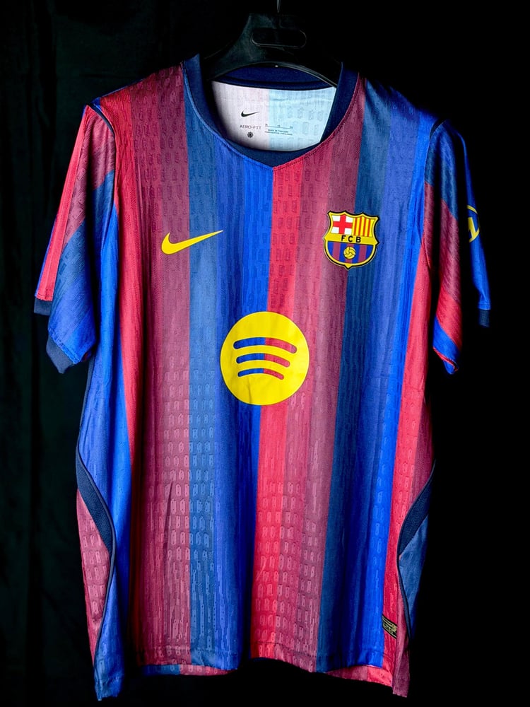 برشلونة الاساسي 2027