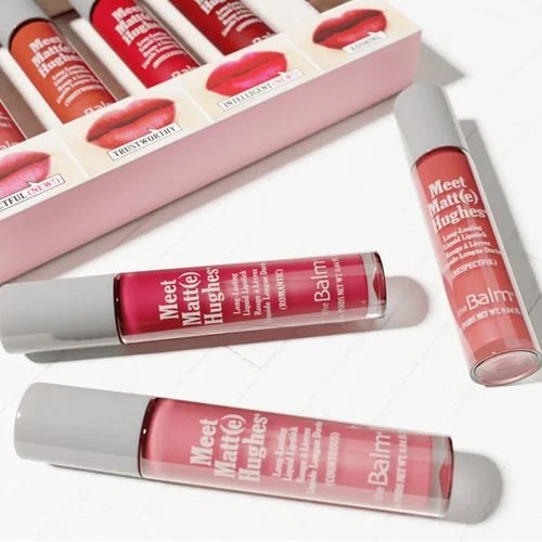 This balm lip set 6 pieces Meet Matt Hughes liquid 12