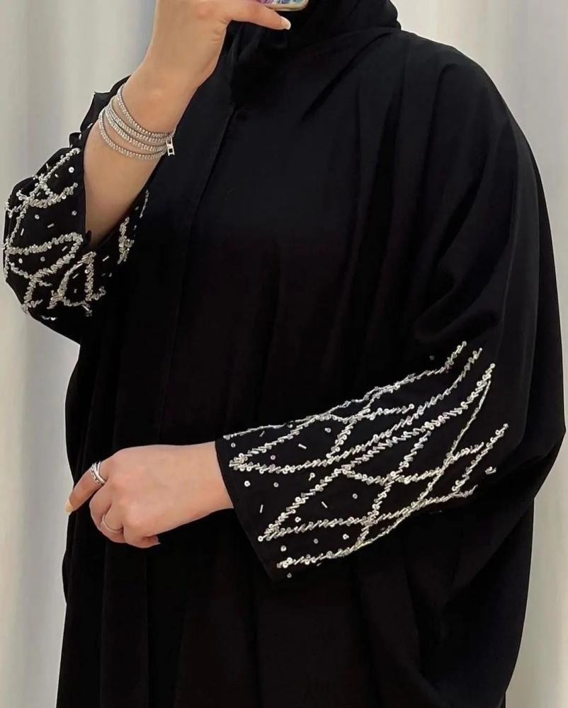 عبايه مهابه مخمل شتوي