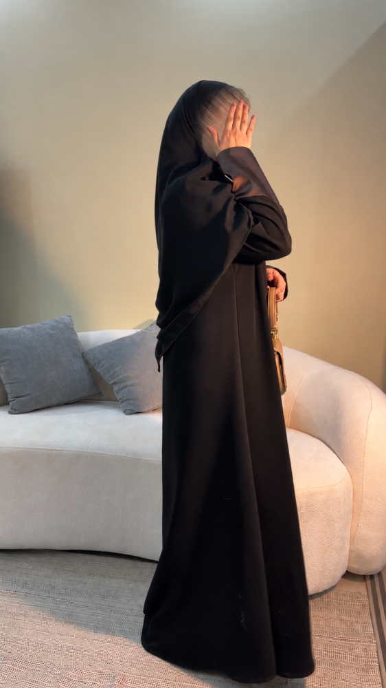 عباية سُهى