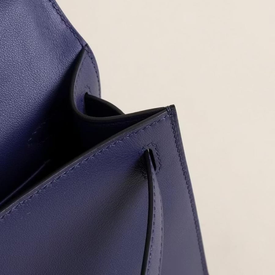 Kelly pochette Swift  73 Bleu sapphire GHW