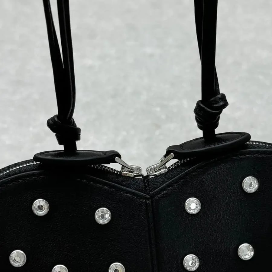 LE CŒUR SMALL BAG IN CALFSKIN