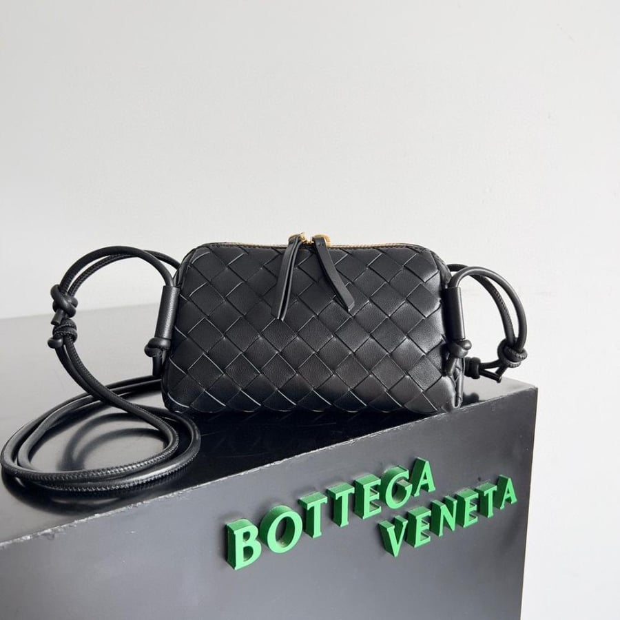 Intrecciato Concert Pouch