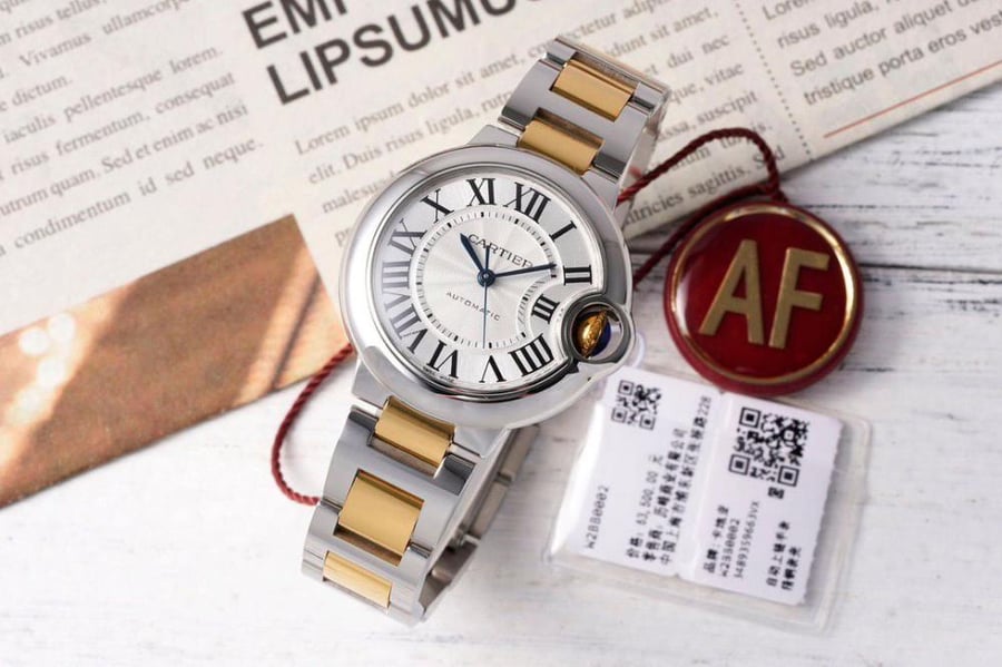 BALLON BLEU DE CARTIER WATCH, 28mm