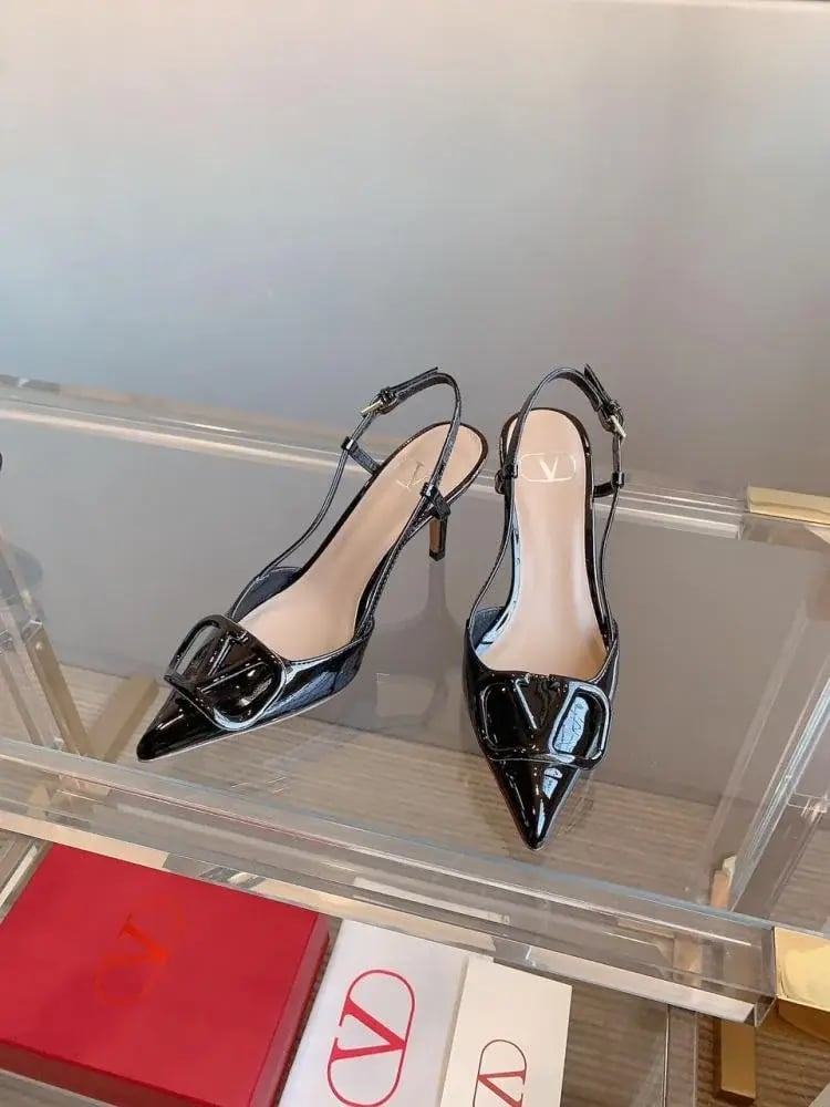 VLOGO SIGNATURE CALFSKIN SLINGBACK PUMP 80MM / 3.15 IN