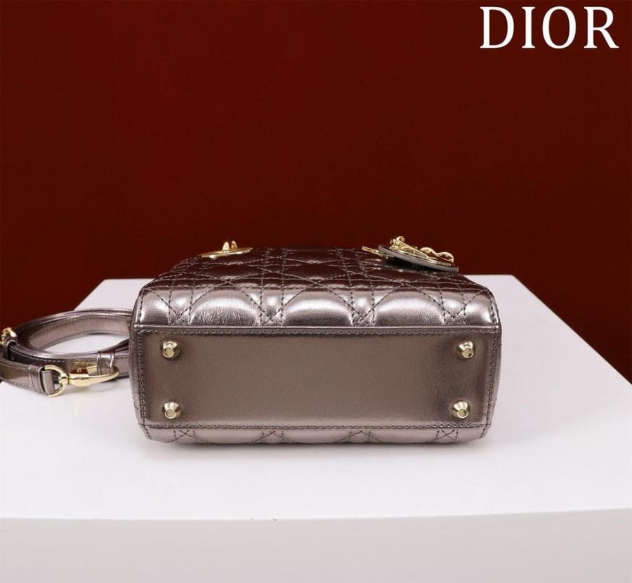 Mini lady dior