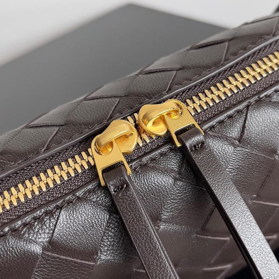 Intrecciato Concert Pouch
