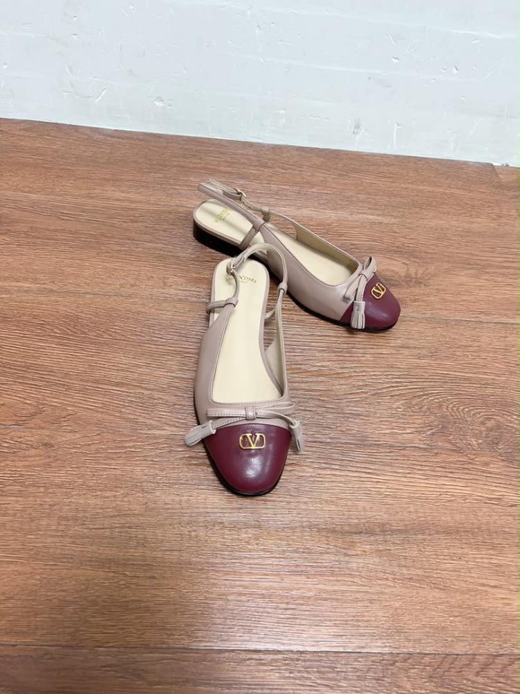 Valentino Valet Du Roi Kid slingback flat pumps