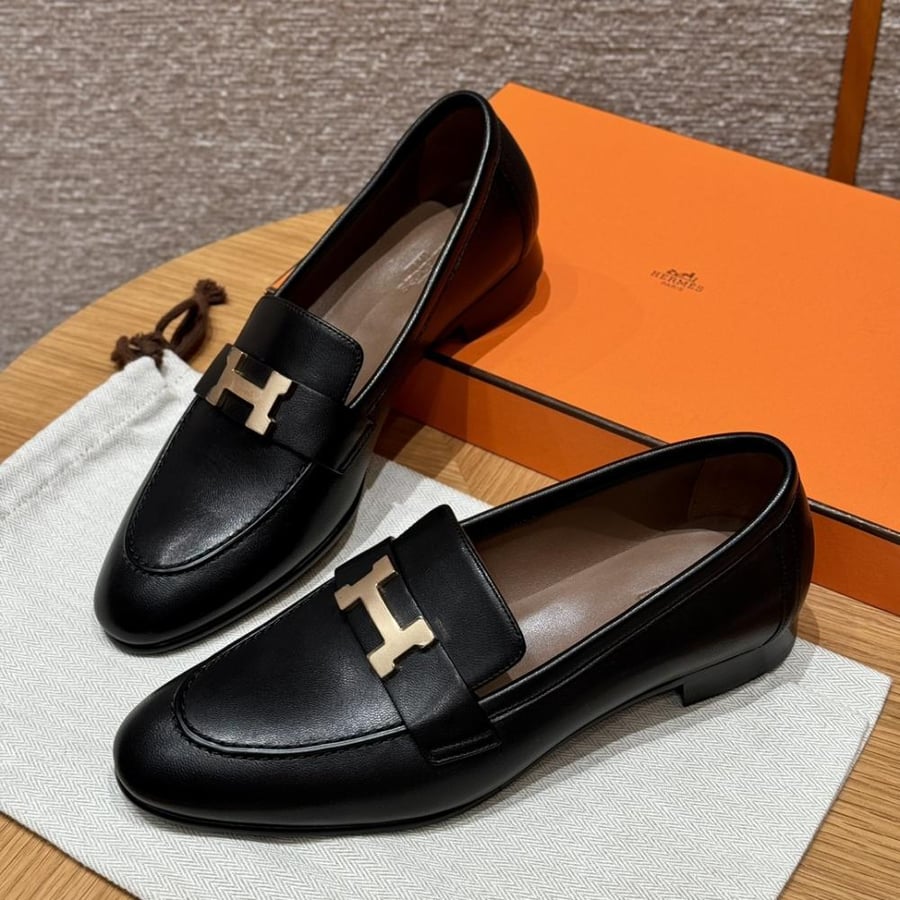 HERMÈS PARIS LOAFER