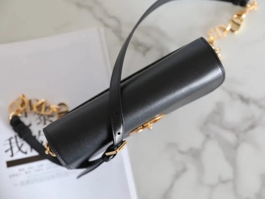Dior Montaigne Avenue 22.5cm