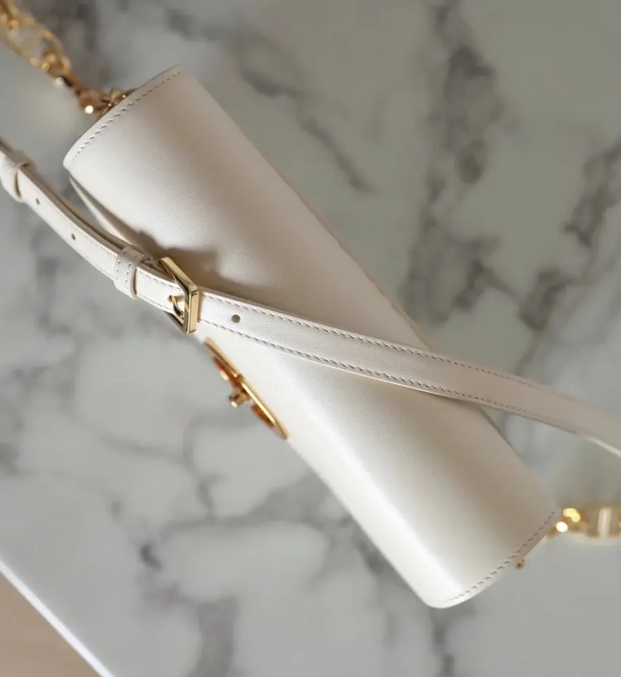 Dior Montaigne Avenue 22.5cm