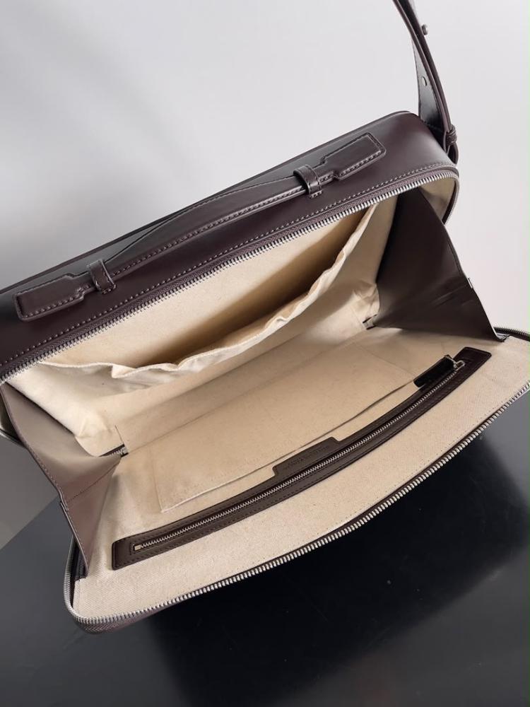 Getaway Slim Briefcase