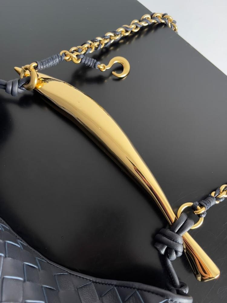 Sardine Chain