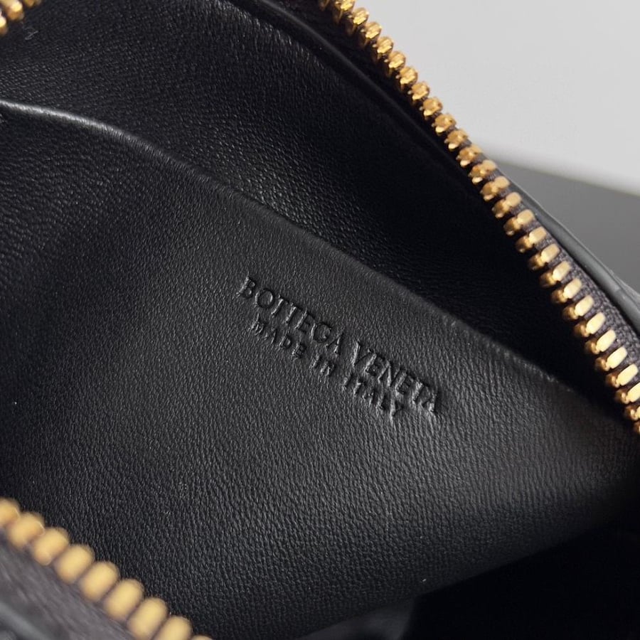 Intrecciato Concert Pouch