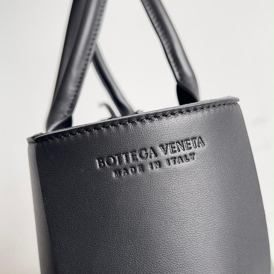 Small Arco Tote