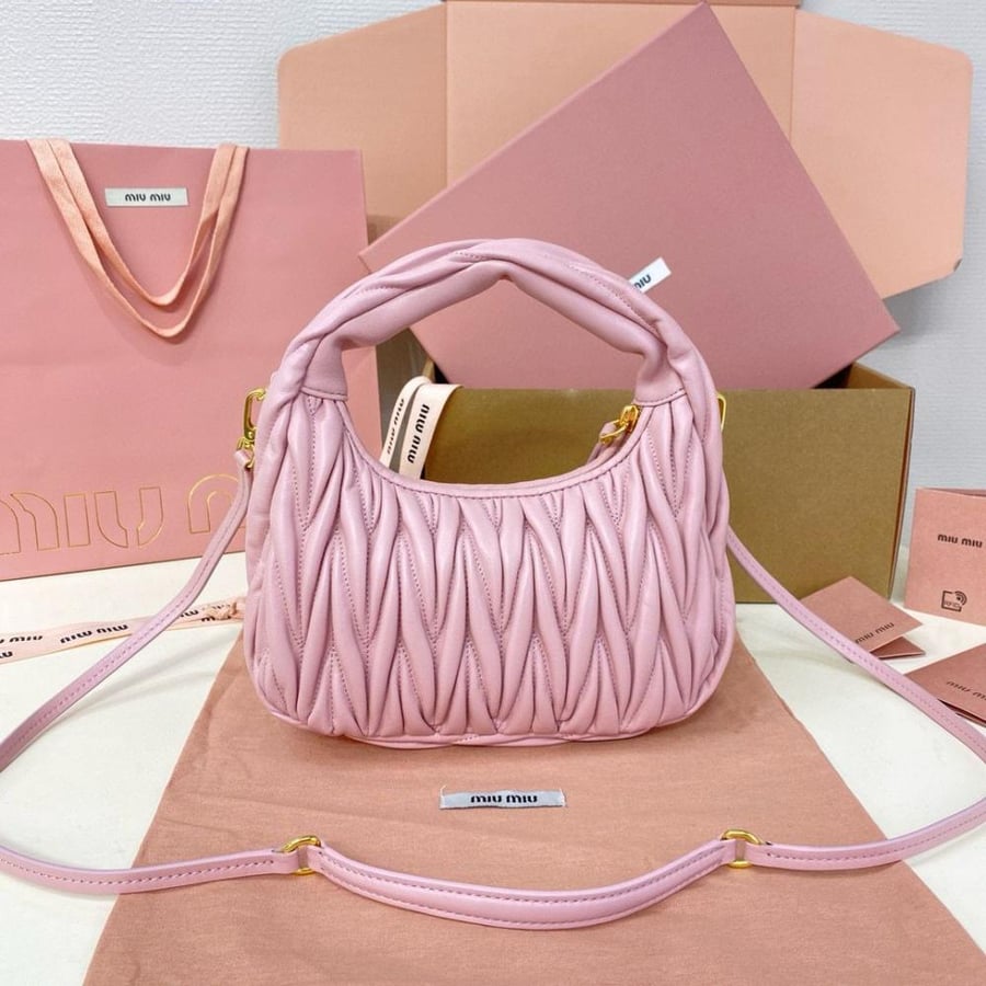 Wander matelassé nappa leather hobo bag