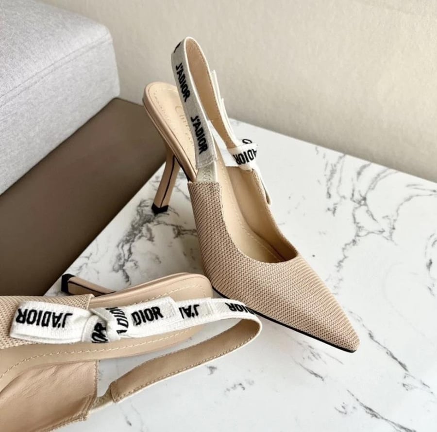 J'Adior Slingback Pump